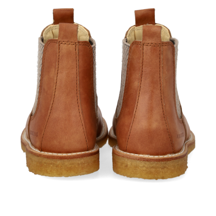classic Chelsea boot tan check elast