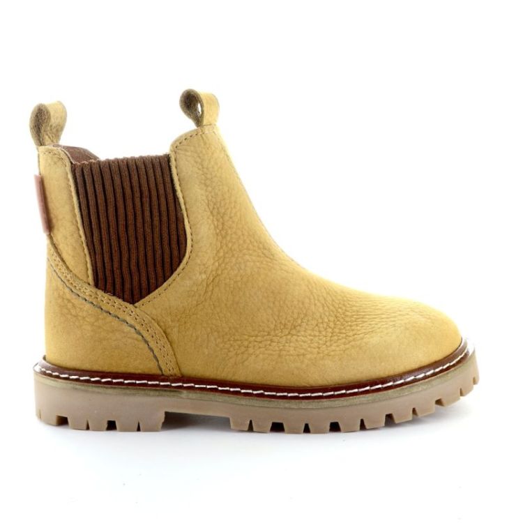 chelsea boots ocher