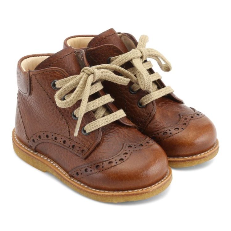 classic lace-up shoe w brouges cognac 