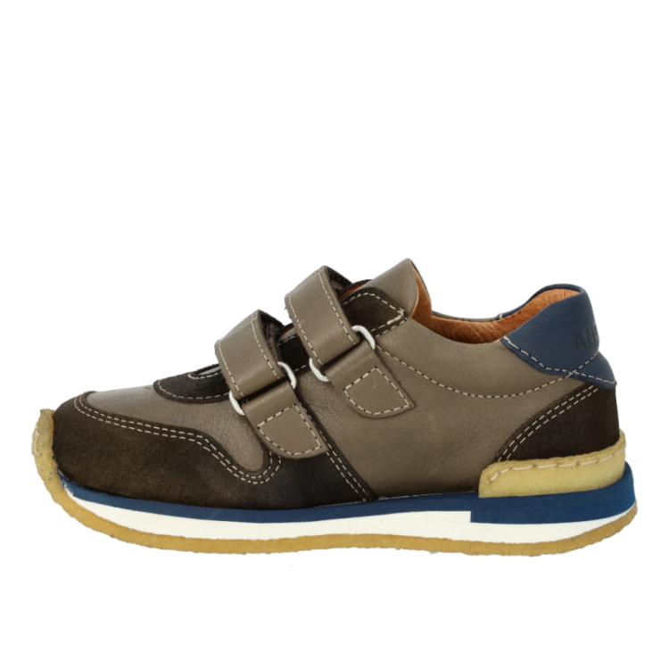 running sneaker forrest navy