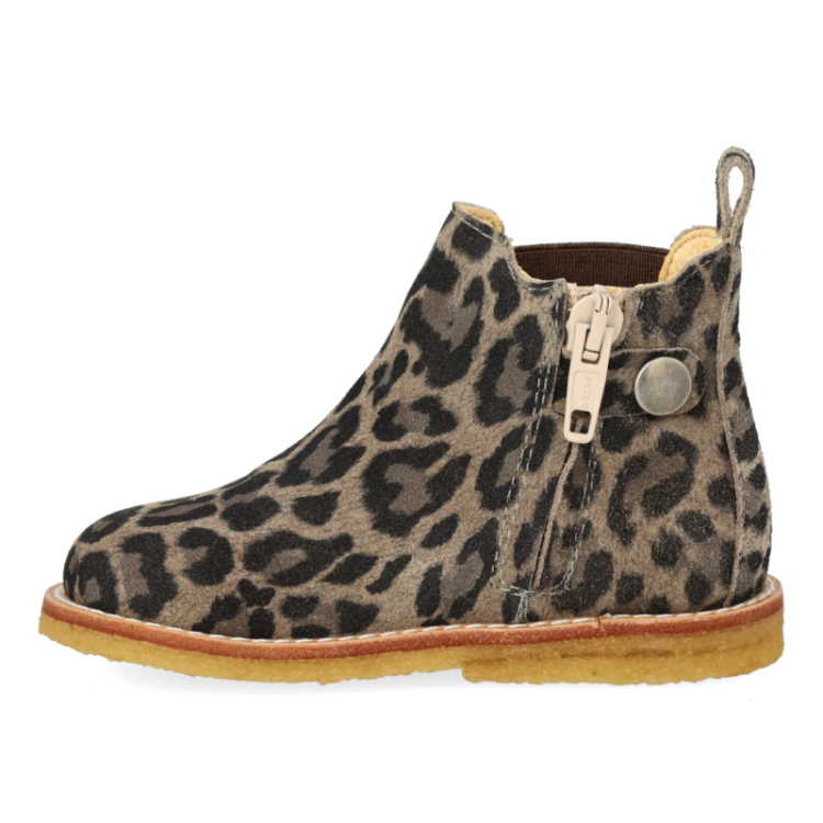 classic chelsea boot beige leo brown