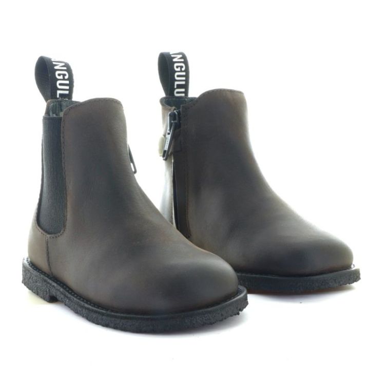 chelsea boot with logo tape black