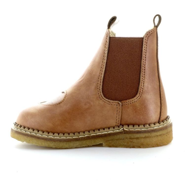 chelsea boot with heart tan oatmilk