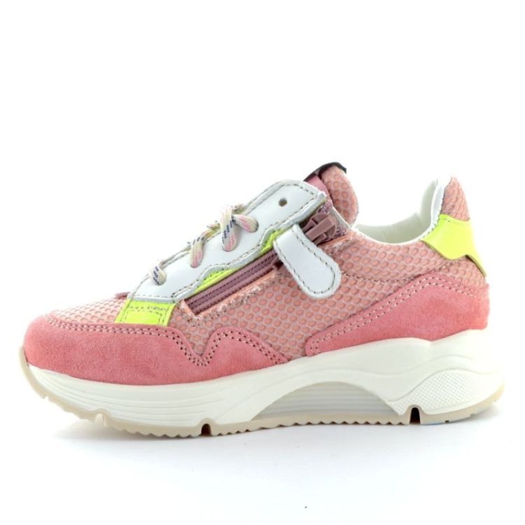 chunky sneaker coraline salmon