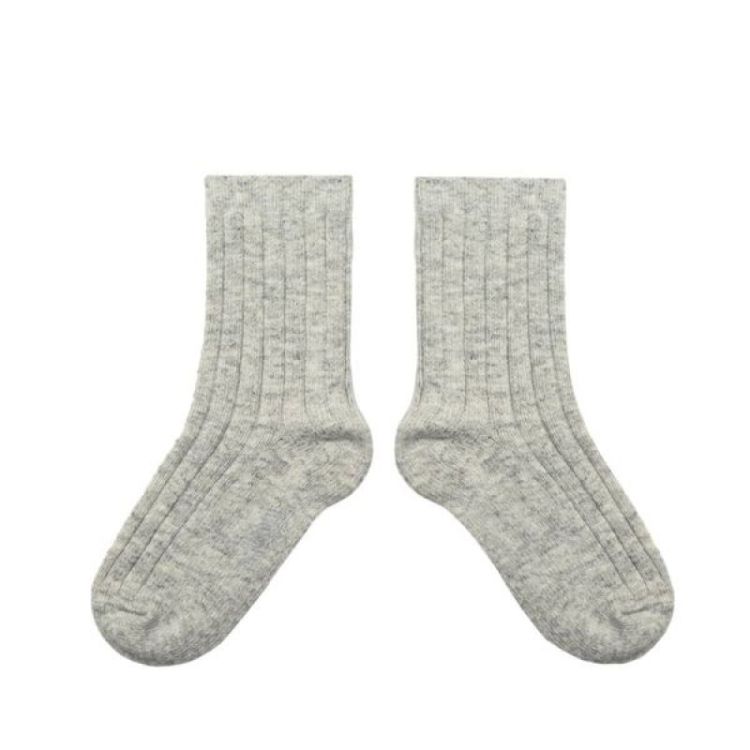 chamois gris clair