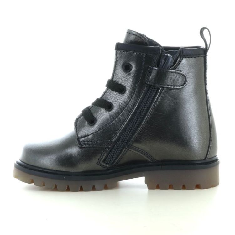 boots dark silver