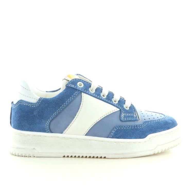 lage sneaker jeans