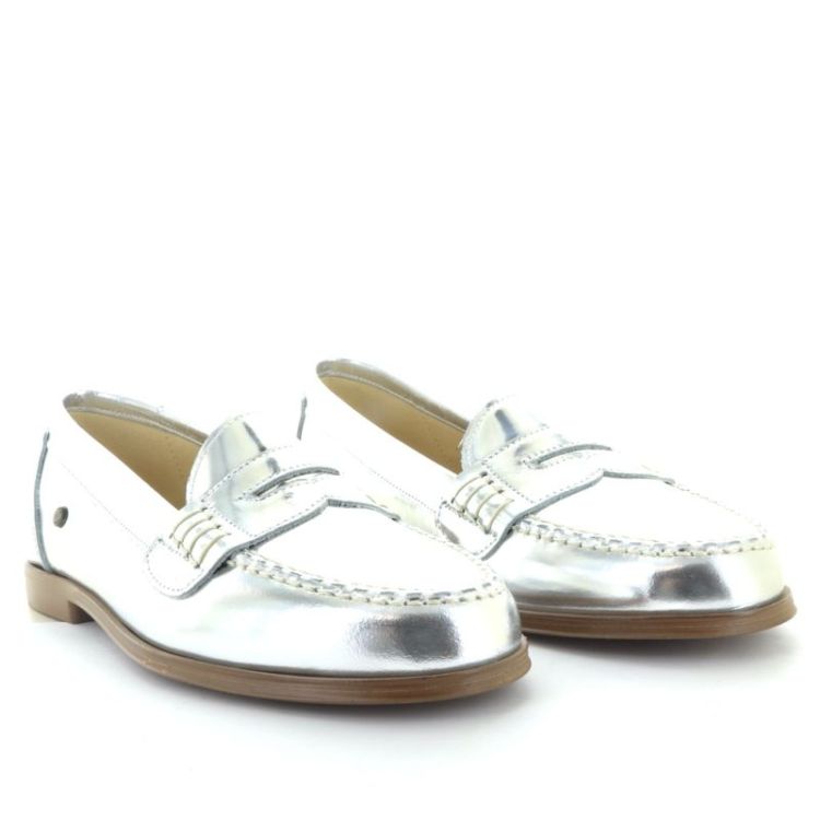 metallic loafer plata
