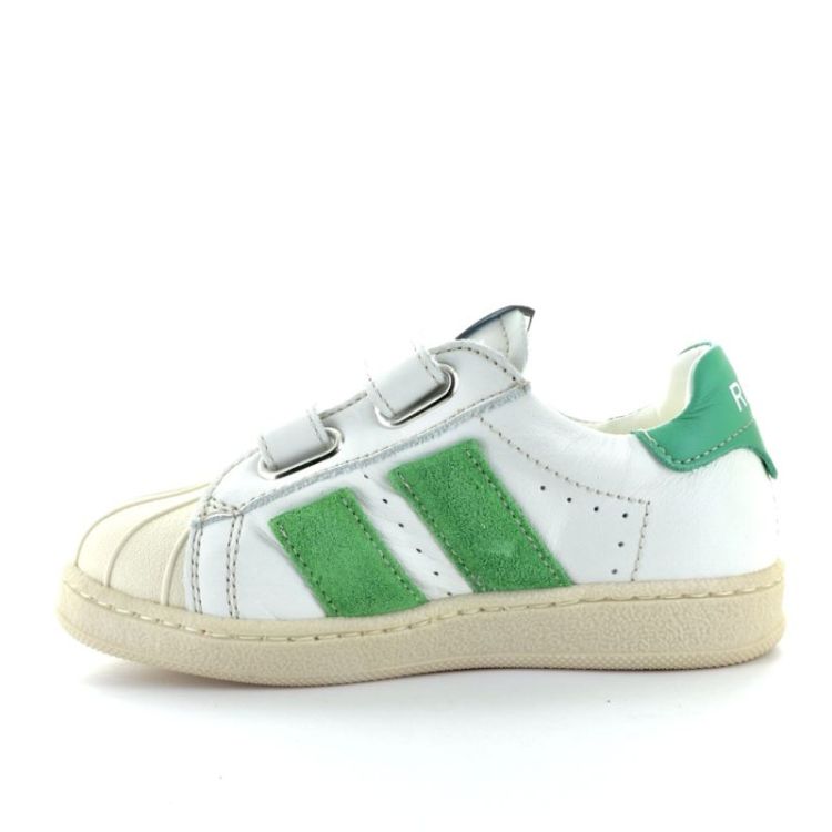 bumper sneaker grass