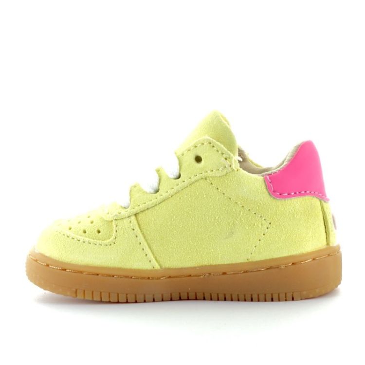 eerste stapper M yellow pink