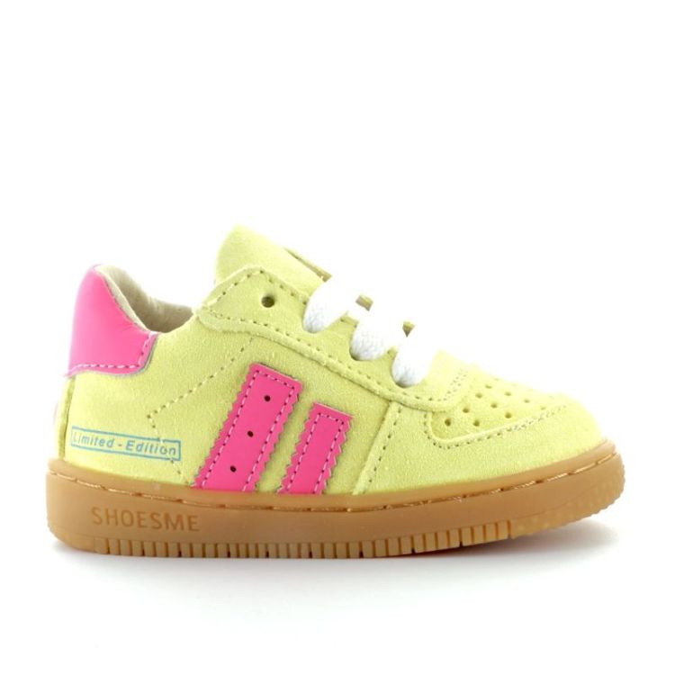 eerste stapper M yellow pink
