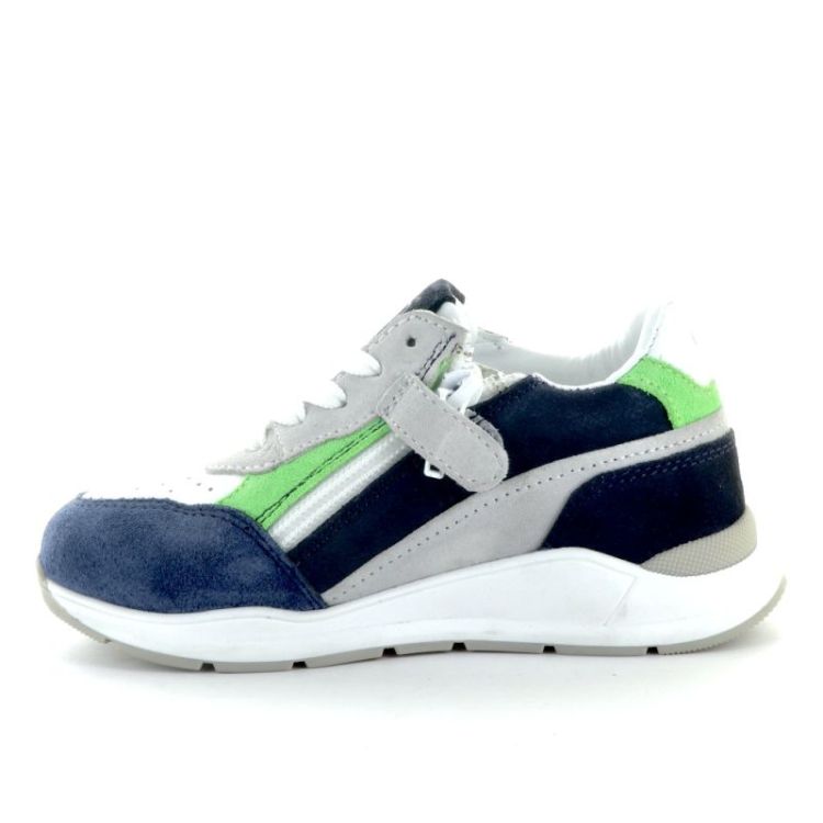 lage chunky sneaker jeans